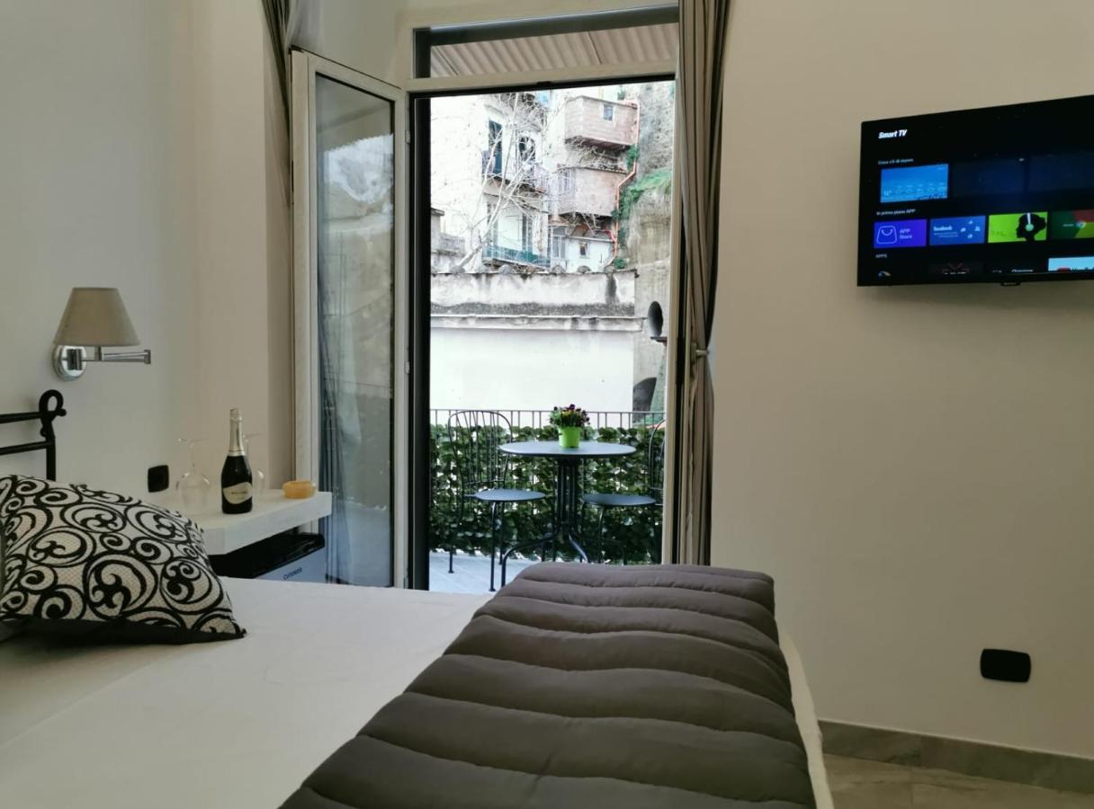 Museumhome Napoli Bagian luar foto